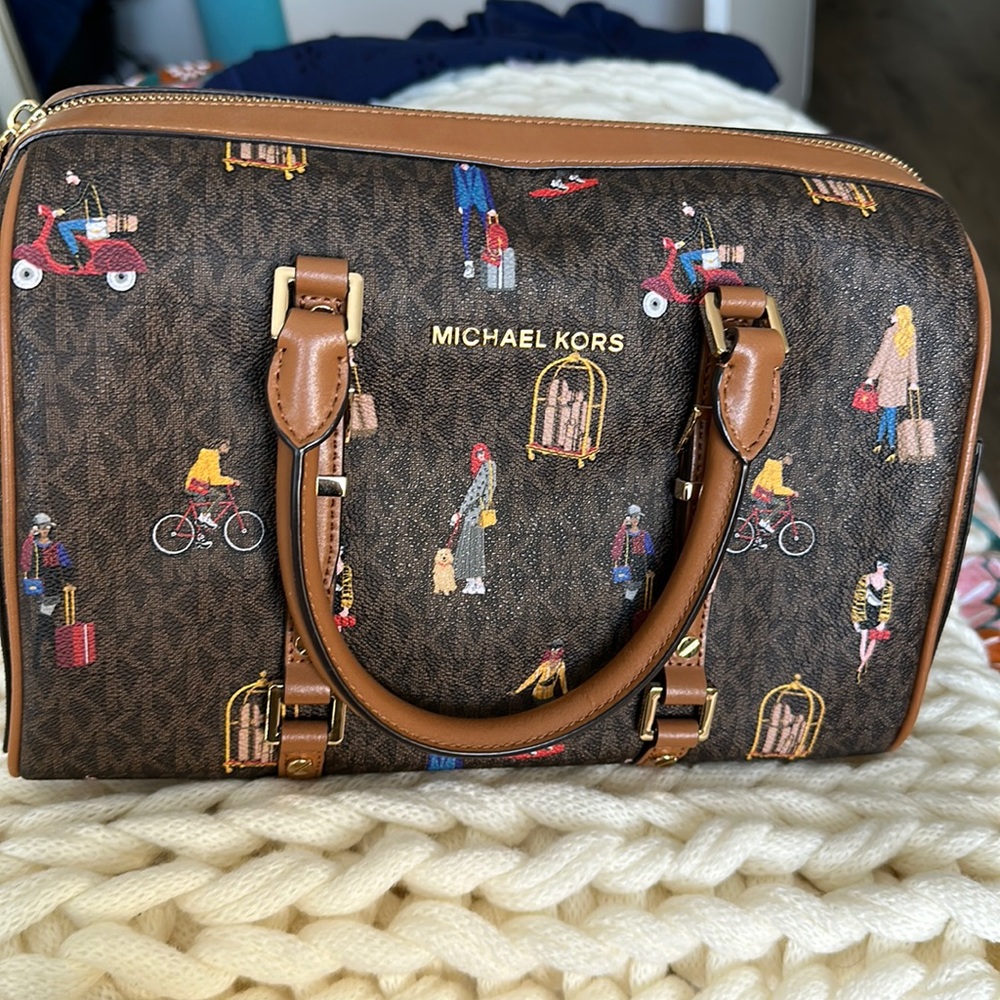 Michael Kors medium duffel bag NWT